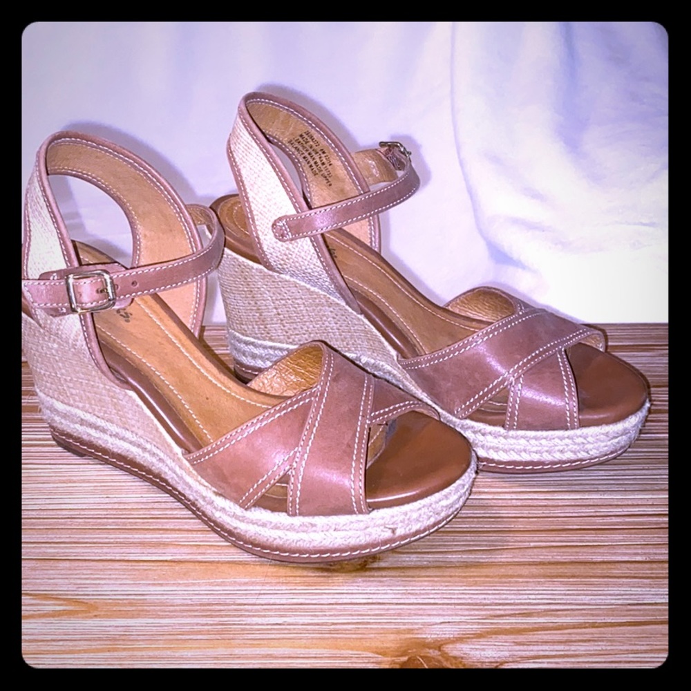 Clark’s Indigo Amelia Wedge Sandal